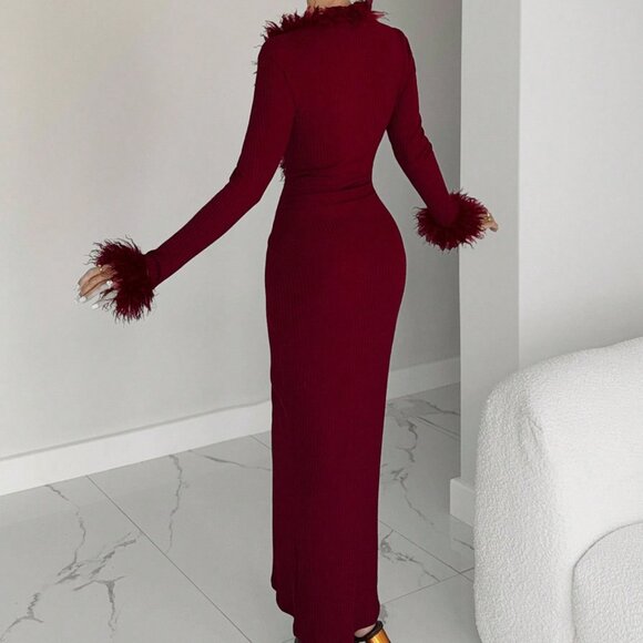 Burgundy Elegant Women's Christmas faux fur trim Sweater Dress - Picture 3 of 5